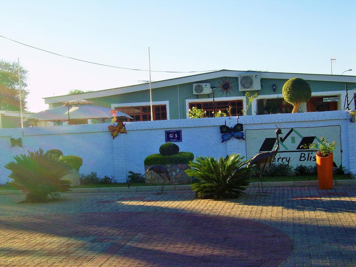 Berry Bliss Guest House Gaborone Buitenkant foto